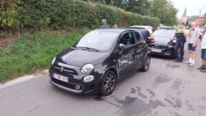 Zwarte Fiat met carrosserieschade – Fiat verkopen via auto opkoper in Lubbeek