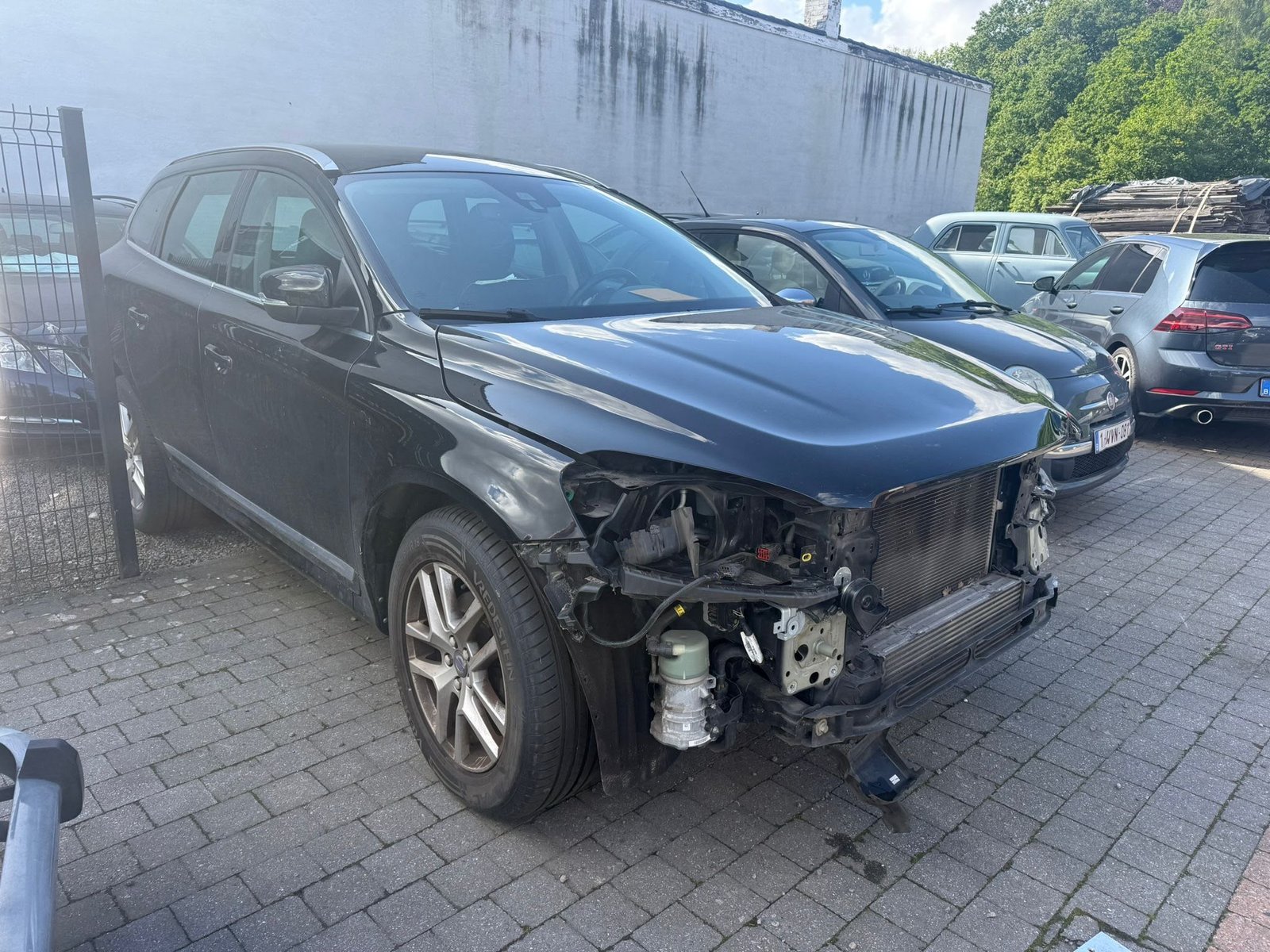 niet rijdende ongevelwagen