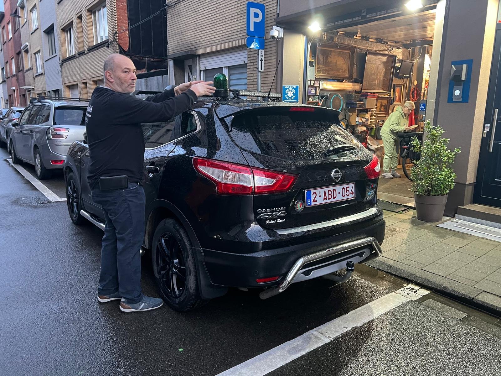 nissan-qashqai-2016-aangekocht-antwerpen.jpg Zwarte Nissan Qashqai uit 2016, aangekocht door CarSwitch in Antwerpen