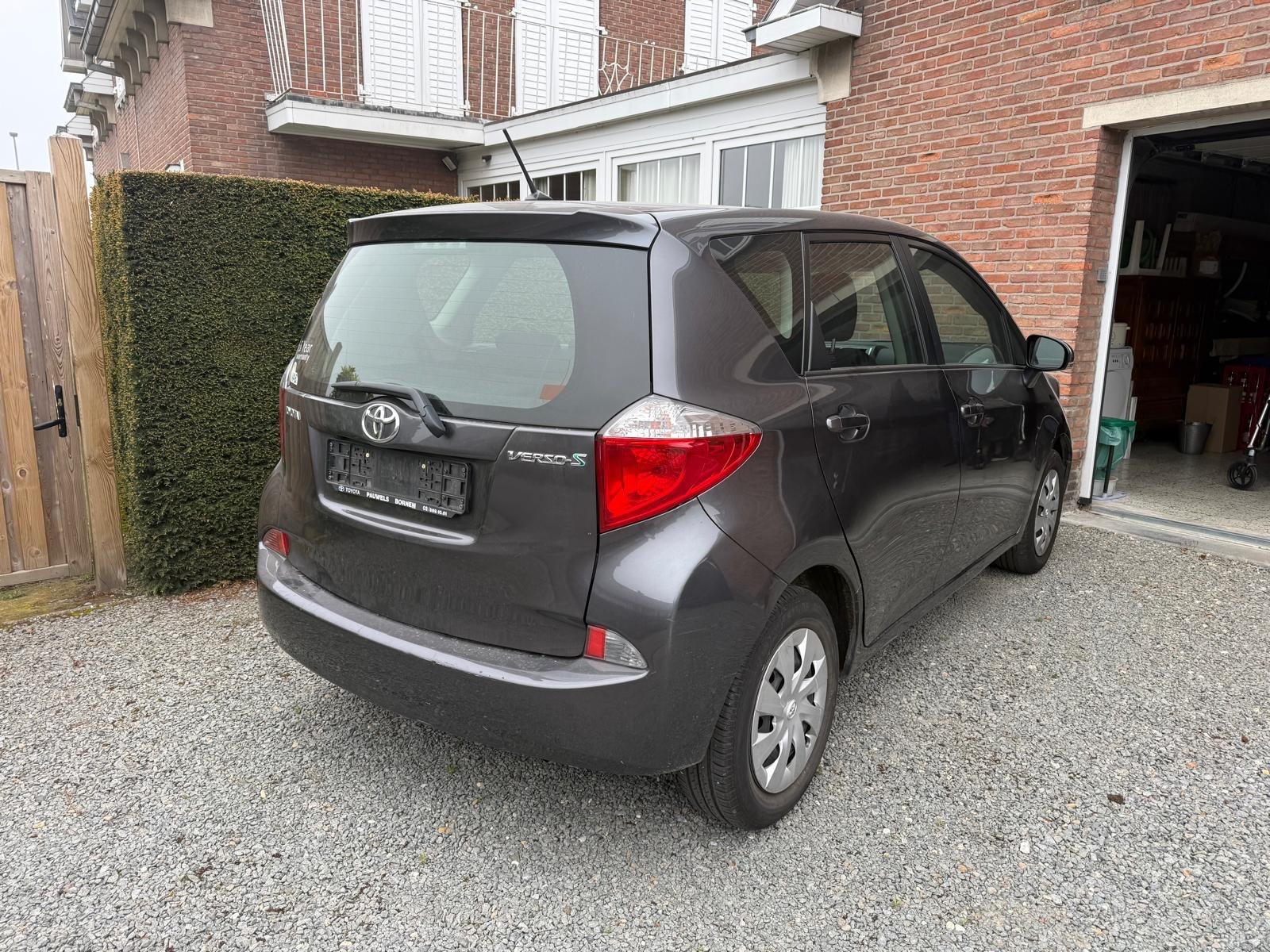 Toyota Verso-S aangekocht door CarSwitch in Gingelom