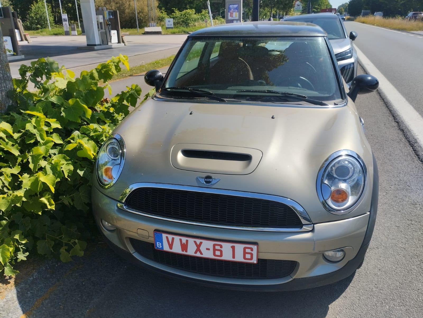 MINI aangekocht door CarSwitch in Kortrijk
