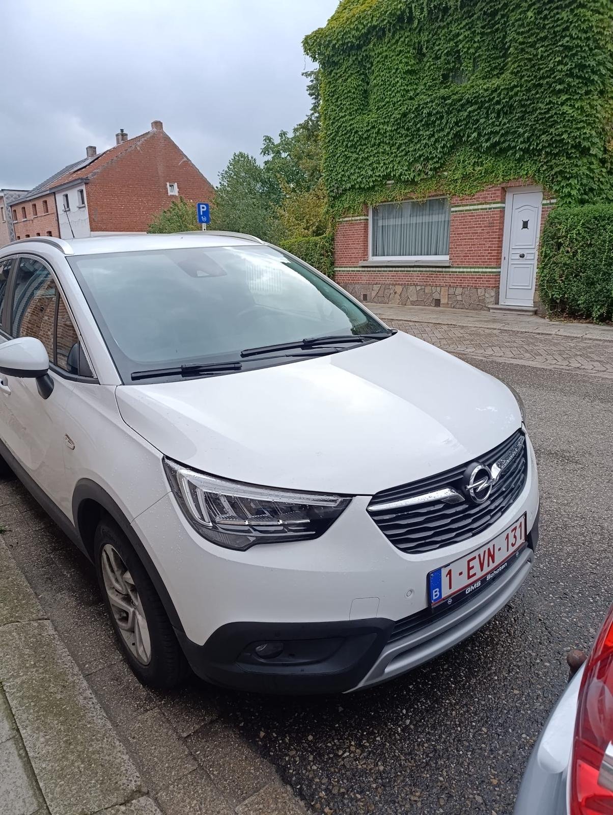 Opel Crossland uit 2020, aangekocht door CarSwitch, auto opkoper Scherpenheuvel-Zichem