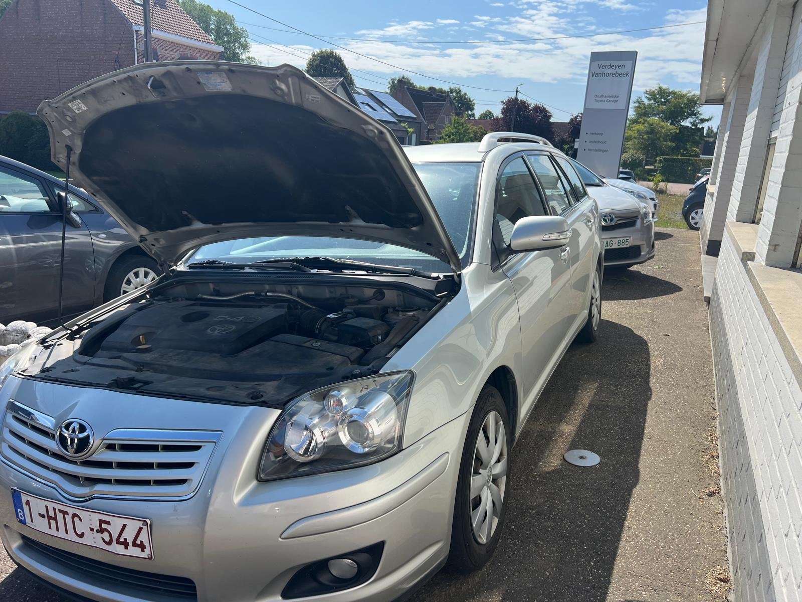 Toyota Avensis uit 2008 aangekocht door CarSwitch in Bertem