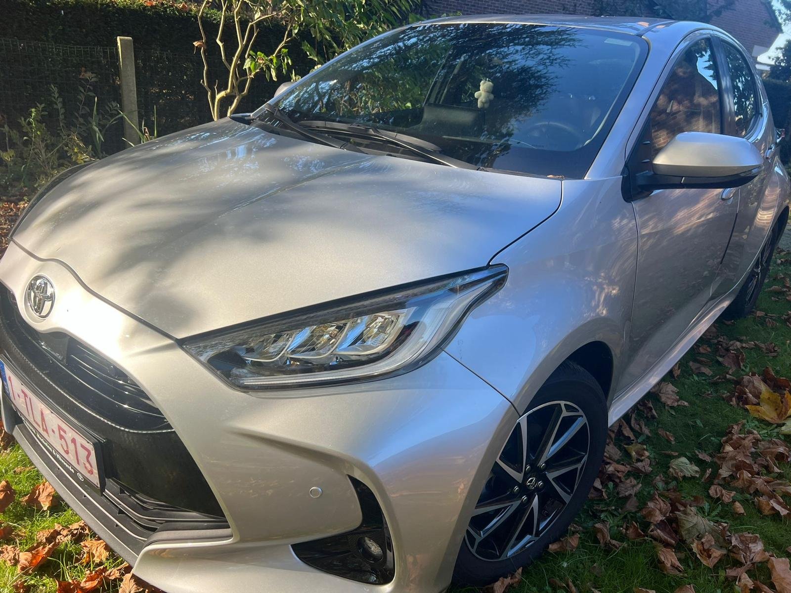 Toyota Yaris uit 2022 aangekocht door CarSwitch in Stekene